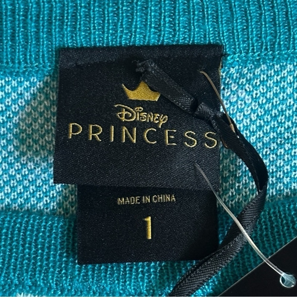 Torrid Disney Princess Ariel Fair Isle Sweater Little Mermaid NWT 1X 14/16 Knit - Picture 6 of 9